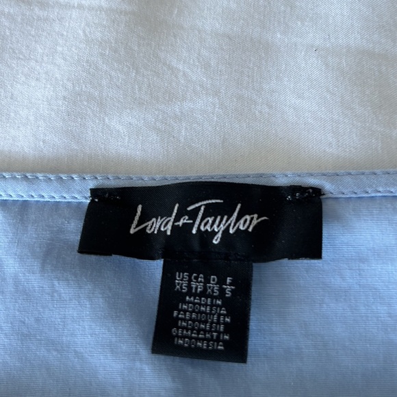 Lord & Taylor XS cotton shirt with flow arms - Picture 2 of 2